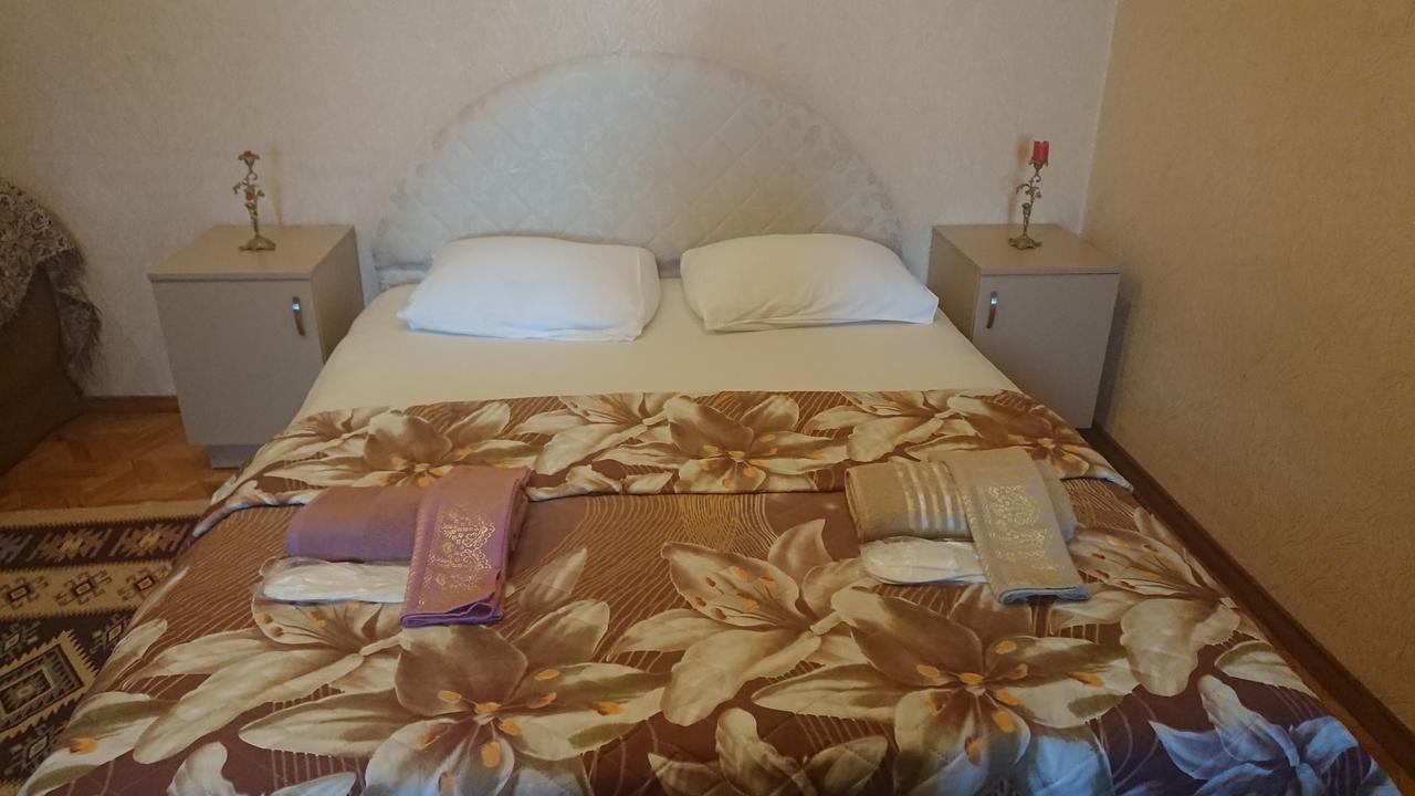 Grandma'S Hotel ティビリシ エクステリア 写真