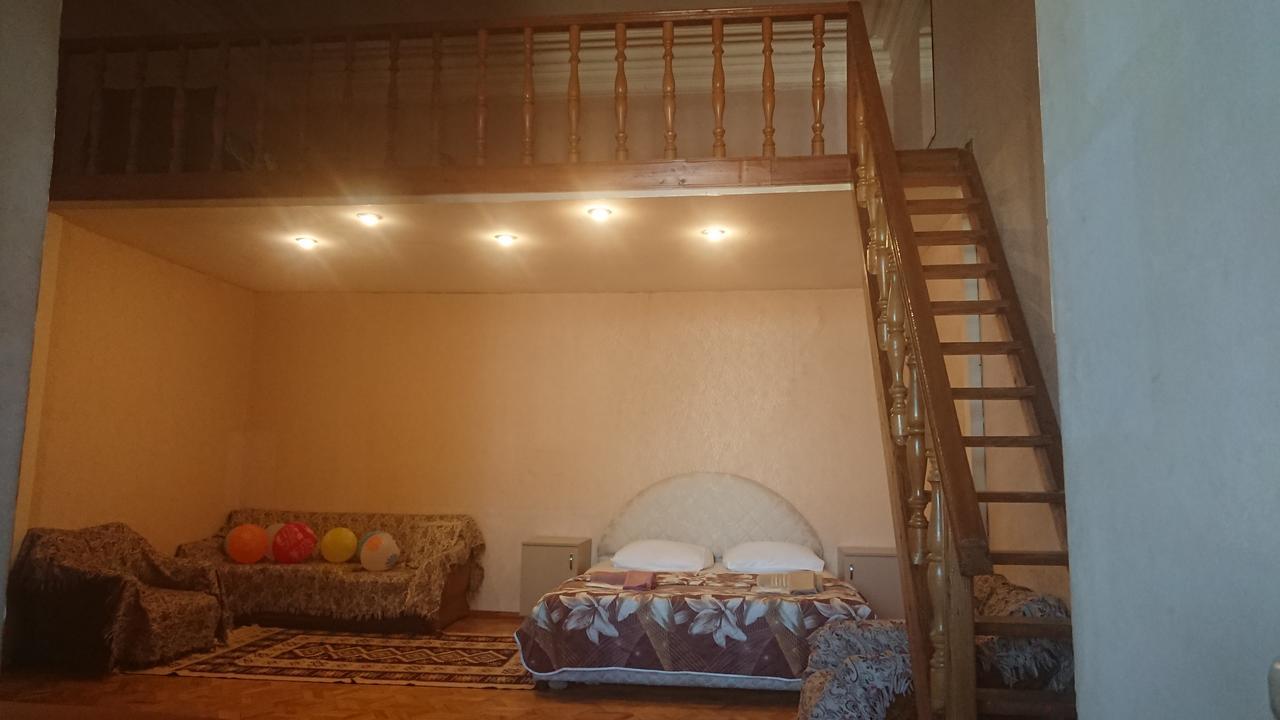 Grandma'S Hotel ティビリシ エクステリア 写真